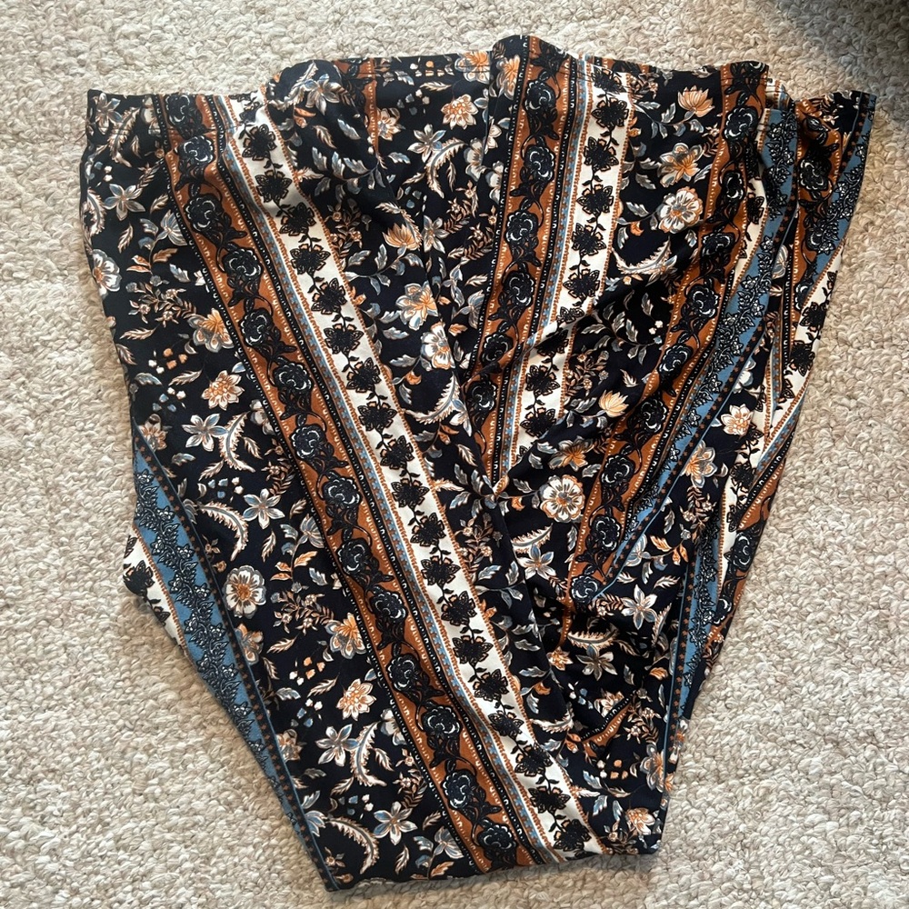 Bell bottoms - Picture 3 of 3